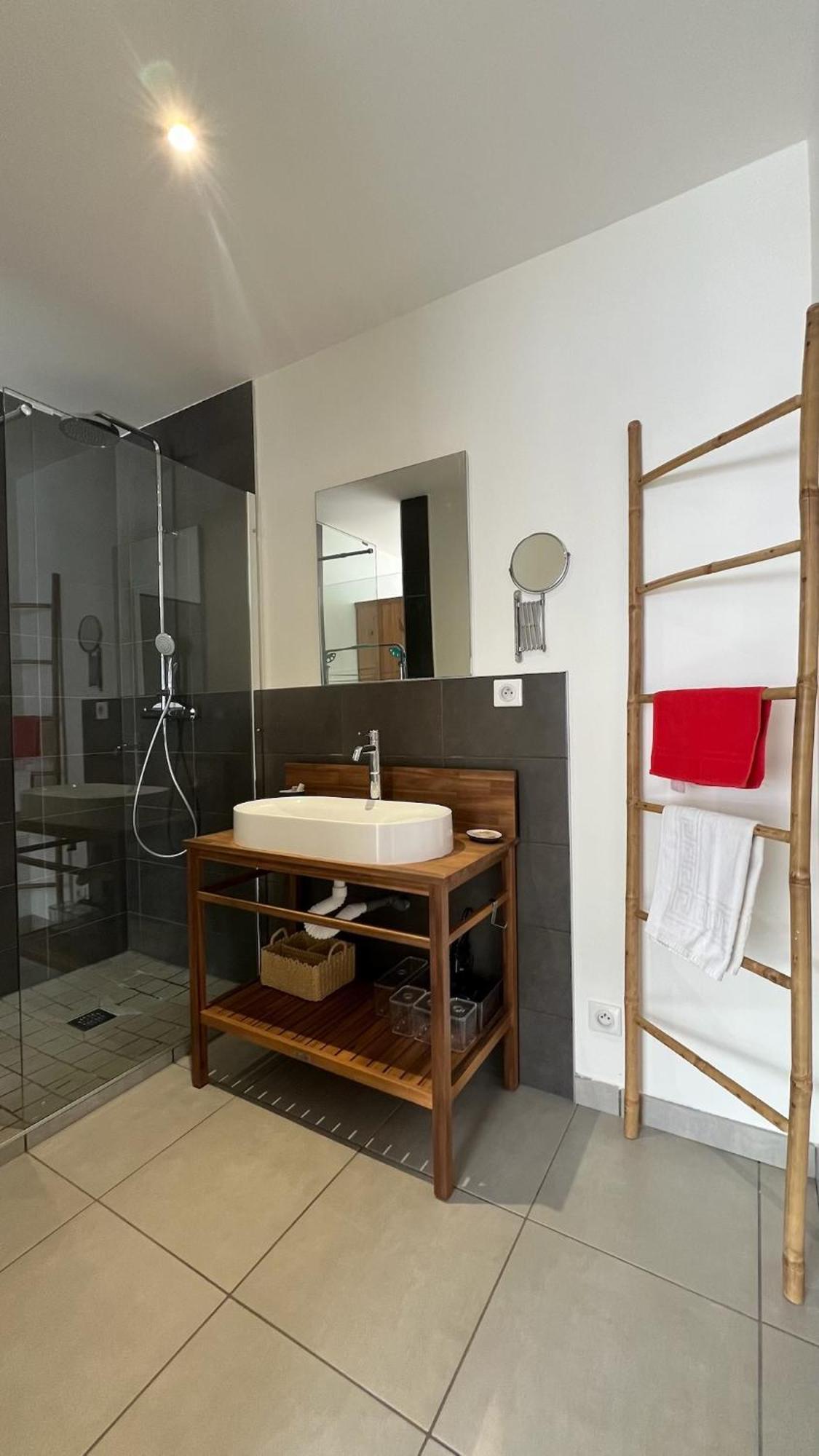 Rouge Canneberge -8 Personnes- 84M2 Vue Degagee Setaz ヴァロワール エクステリア 写真